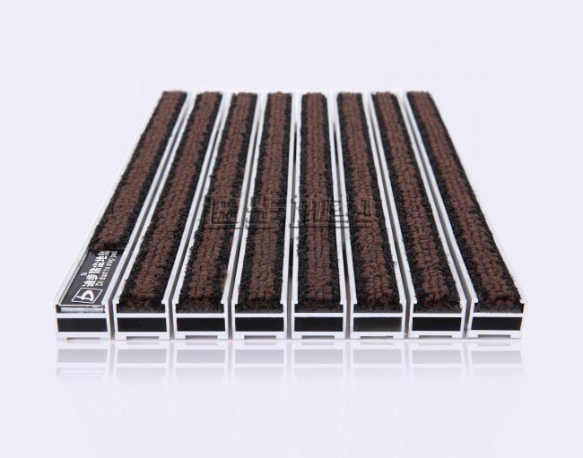 ����3M��4000����