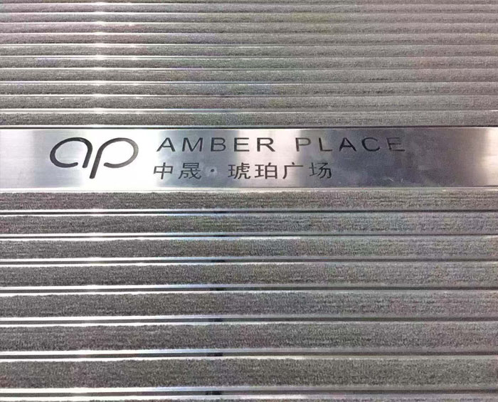 ���Ͻ�logo��